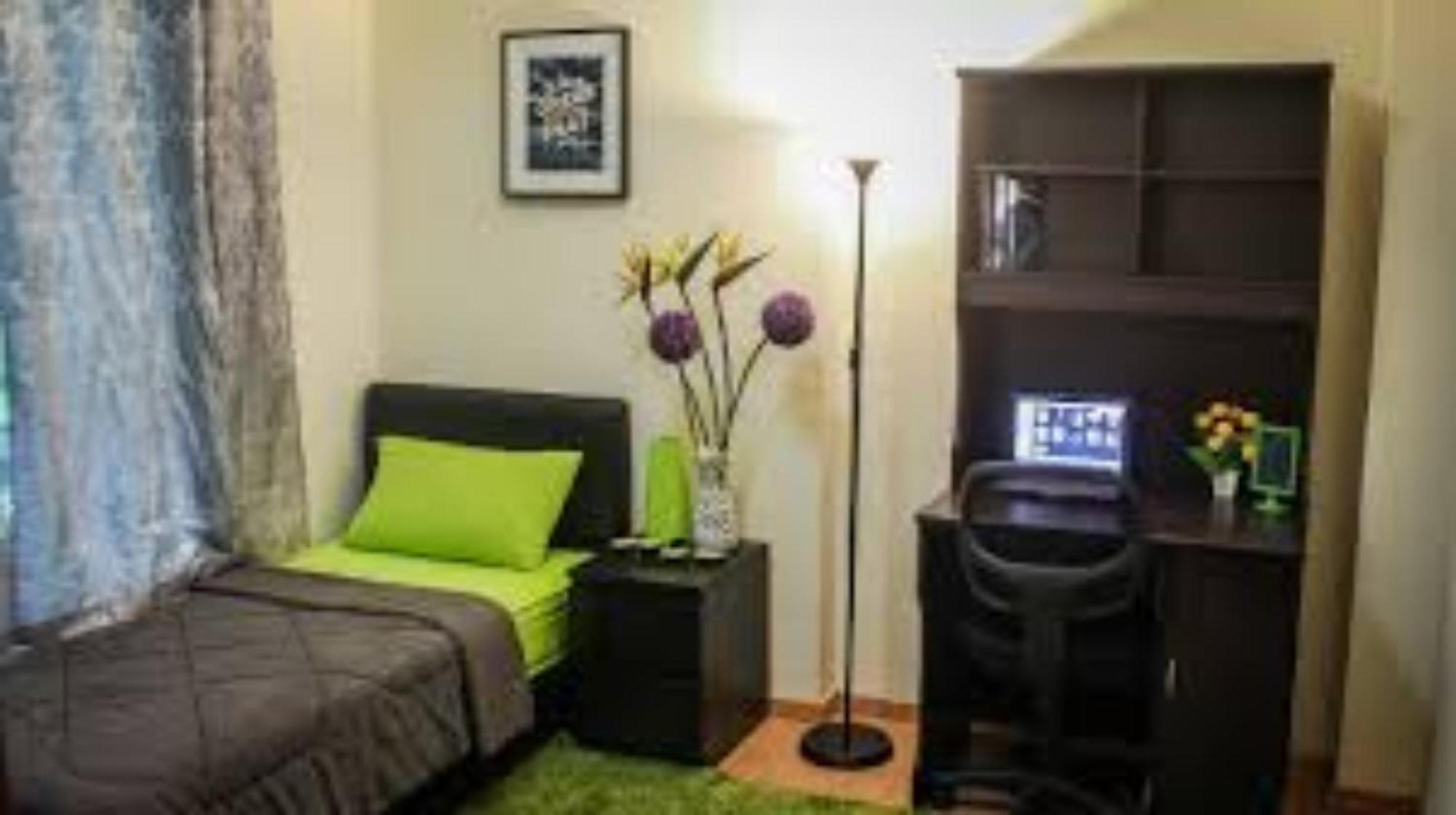Staff Guest House Nyíregyháza Екстериор снимка